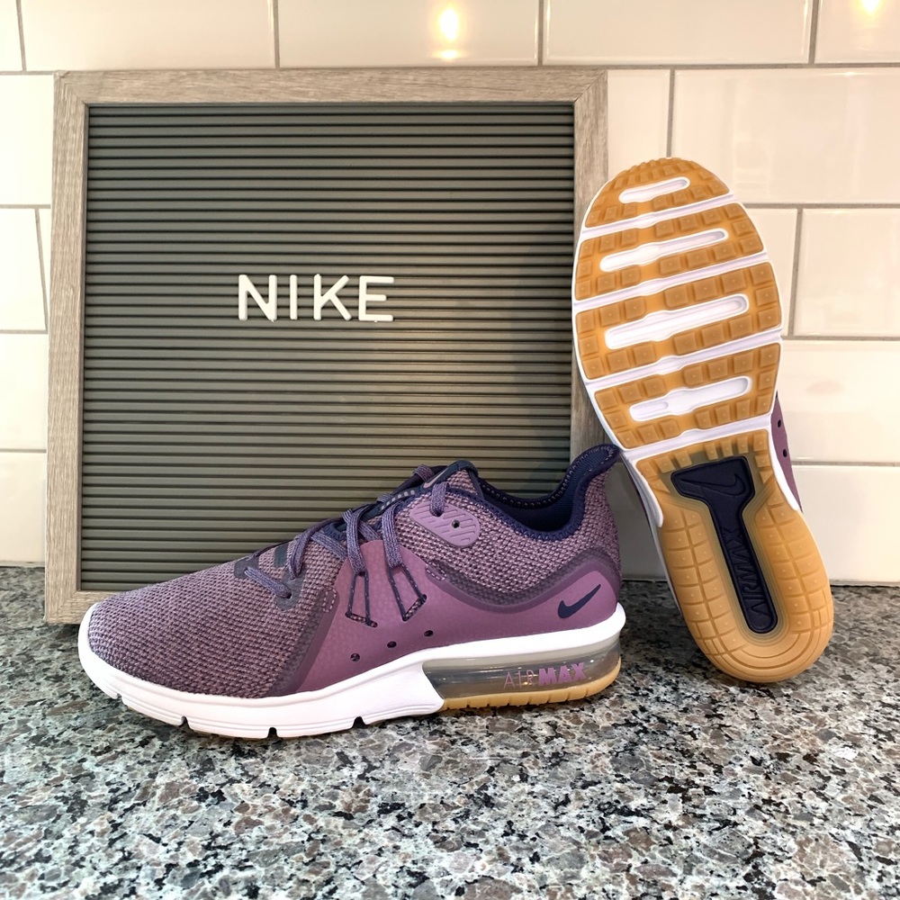Nike Women’s Air Max Sequent 3 Violet Dust Size 7 - Picture 2 of 6